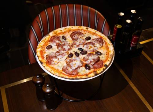 Pizza Pepperoni Gorgonzola